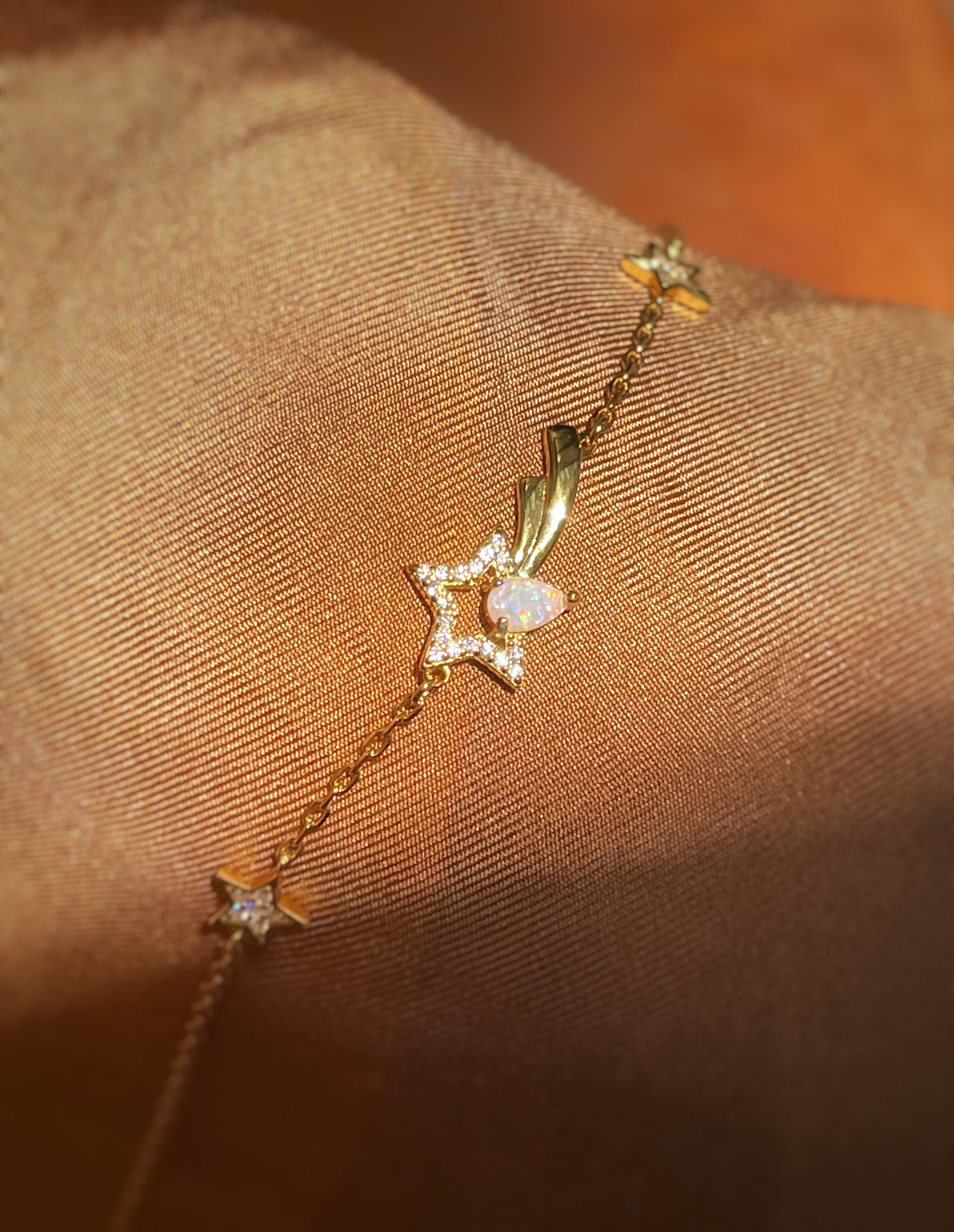 Solid Opal Star Bracelet